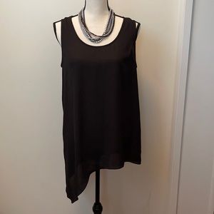 Aqua Black Sleeveless Blouse NWOT